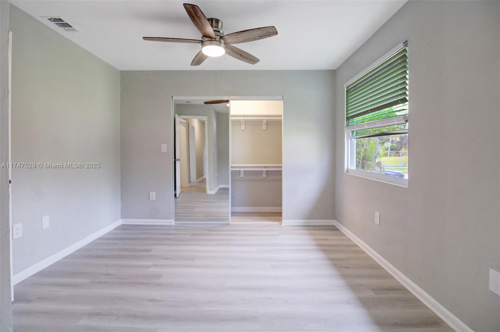 CUTLER RIDGE MANOR ESTATE - Residential