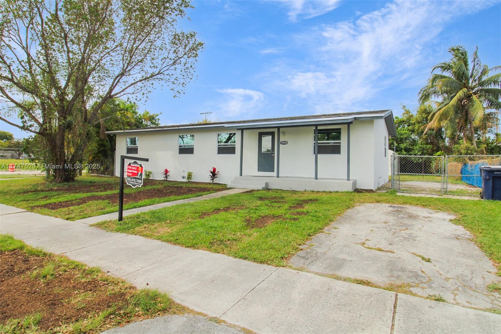 19930 Coral Sea Rd, Cutler Bay, Miami-Dade County, Florida - 4 Bedrooms  
2 Bathrooms - 