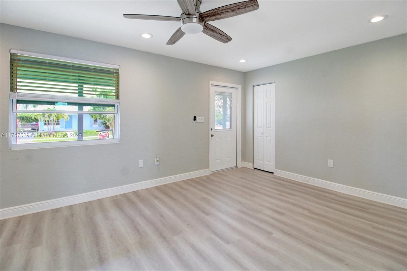 CUTLER RIDGE MANOR ESTATE - Residential