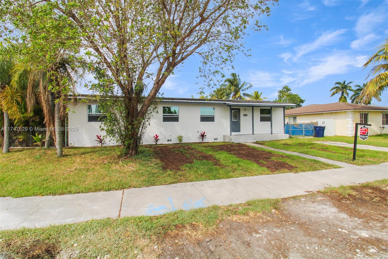 CUTLER RIDGE MANOR ESTATE - Residential