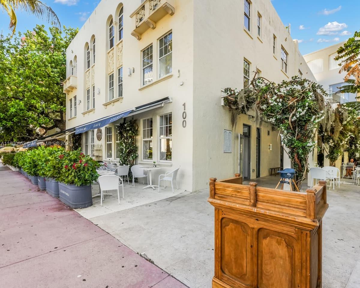 THE MERCURY SOUTH BEACH - Residential Lease