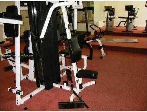 SEA AIR TOWERS CONDO - Residential Lease