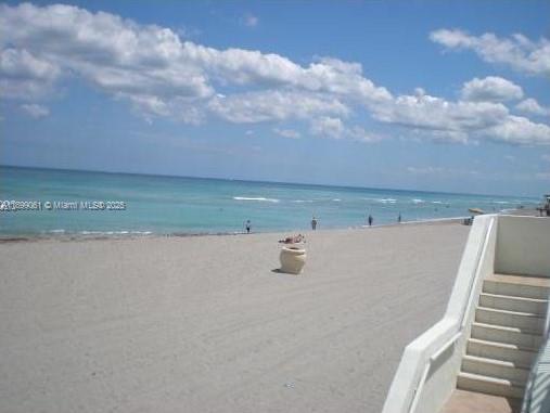 SEA AIR TOWERS CONDO - Residential Lease