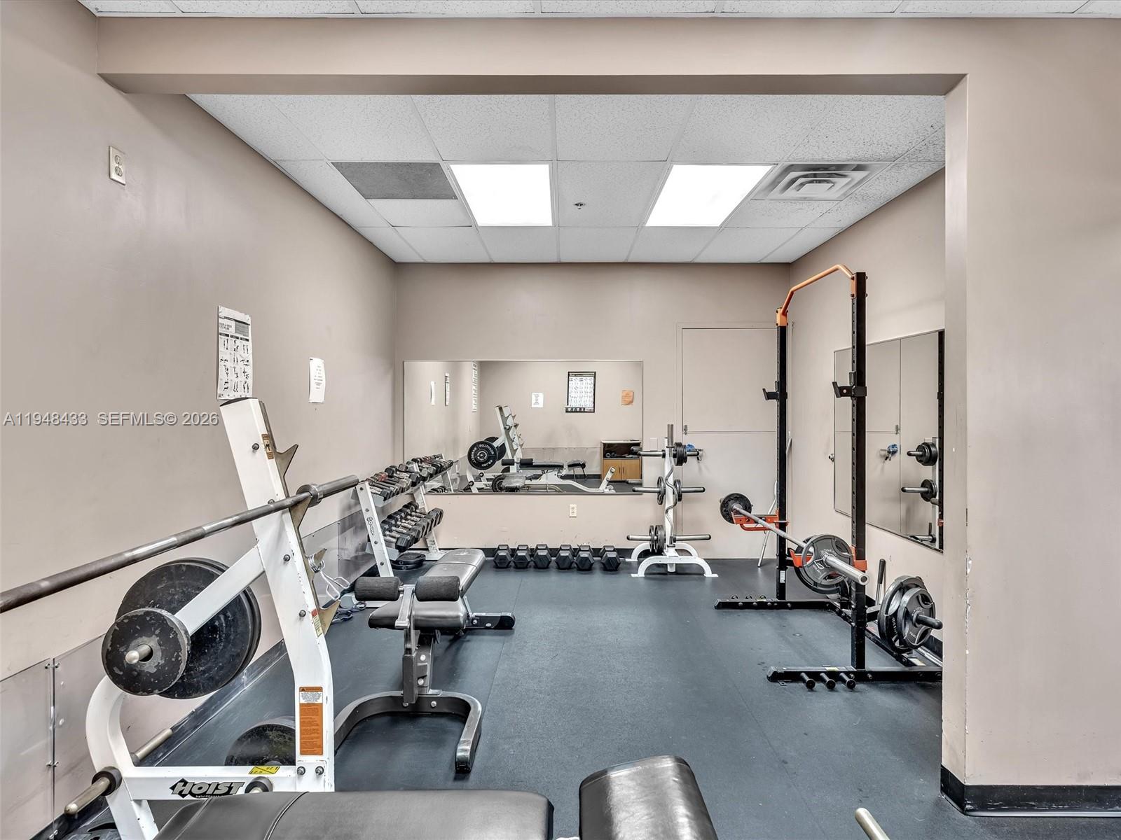 HOLLYBROOK GOLF AND - Residential