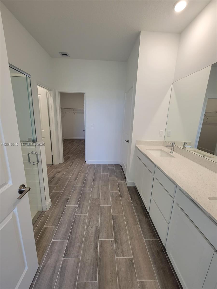 ARDEN PUD POD D NORTHEAST - Residential Lease