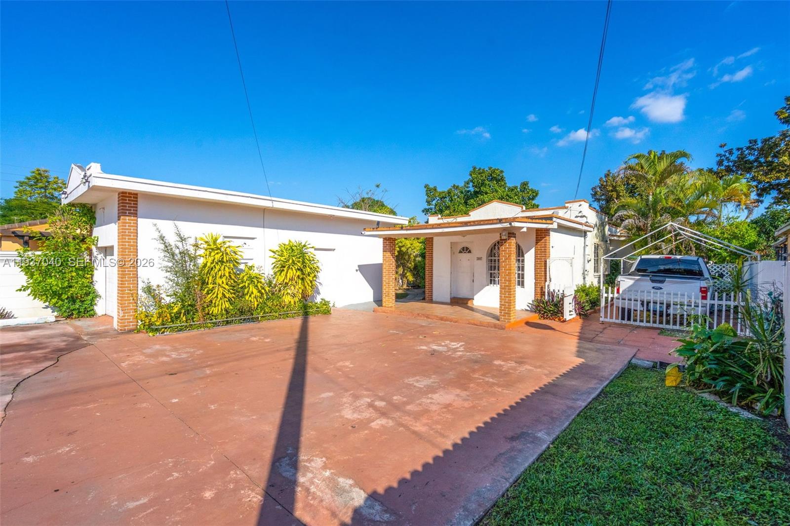 CORAL WAY PK SEC D - Residential