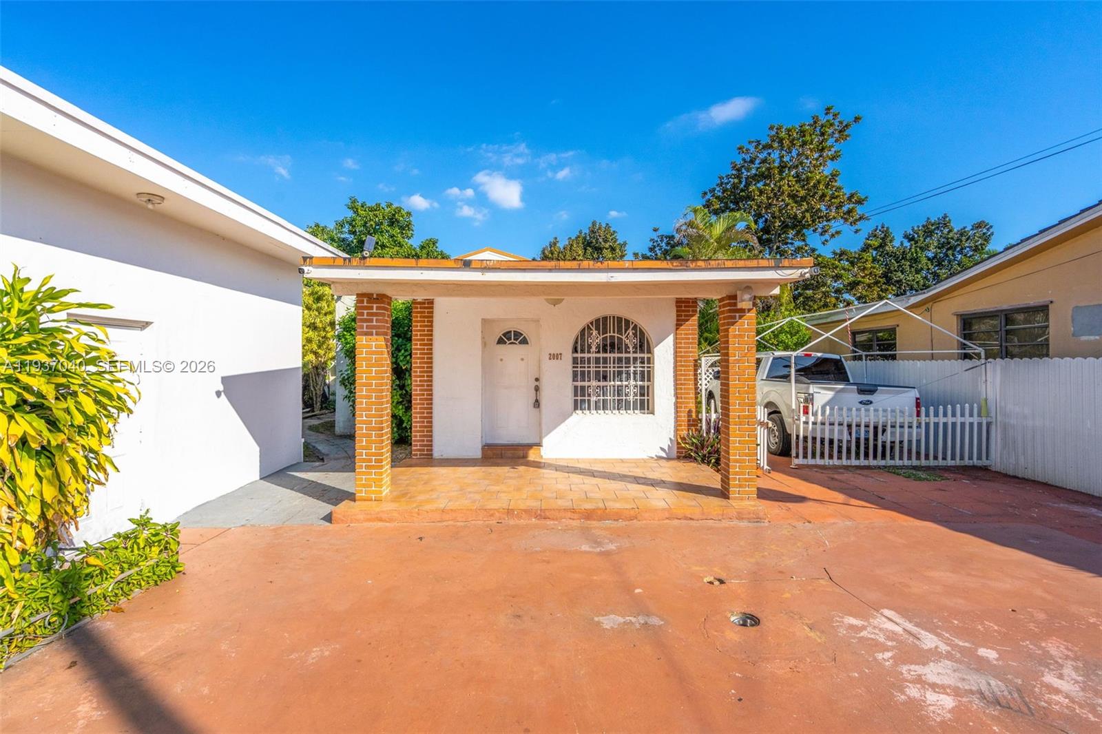 CORAL WAY PK SEC D - Residential