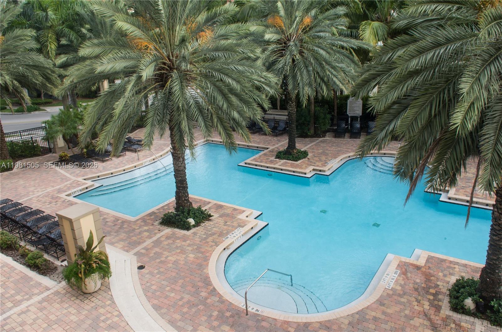 PORTO BELLAGIO CONDO - Residential Lease