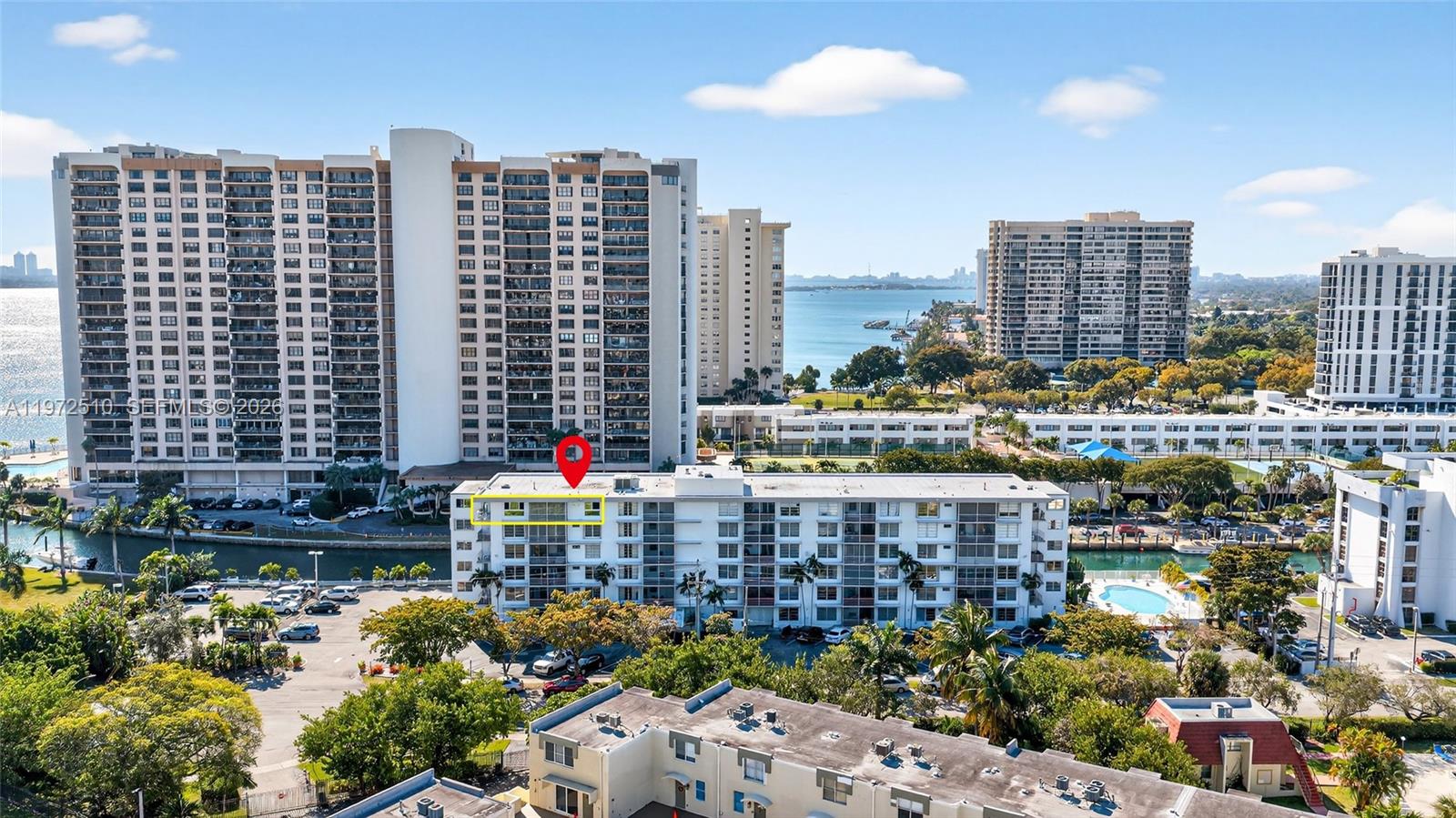 BAHIA VISTA CONDO - Residential