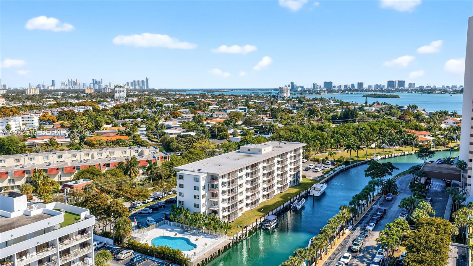 BAHIA VISTA CONDO - Residential