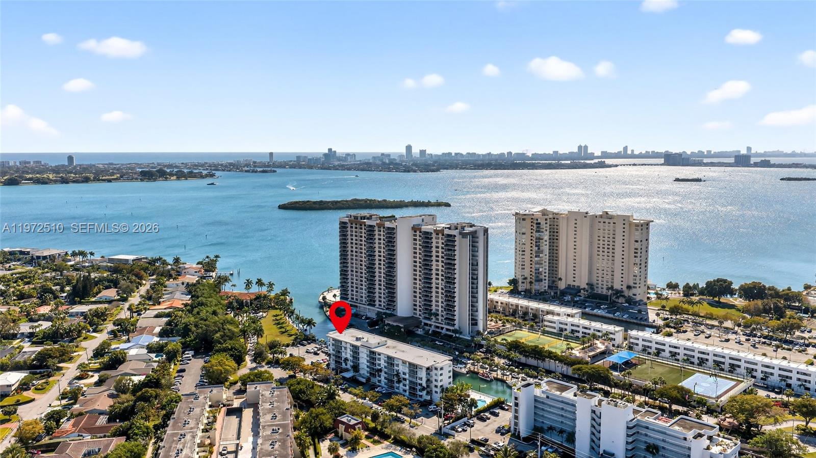 BAHIA VISTA CONDO - Residential