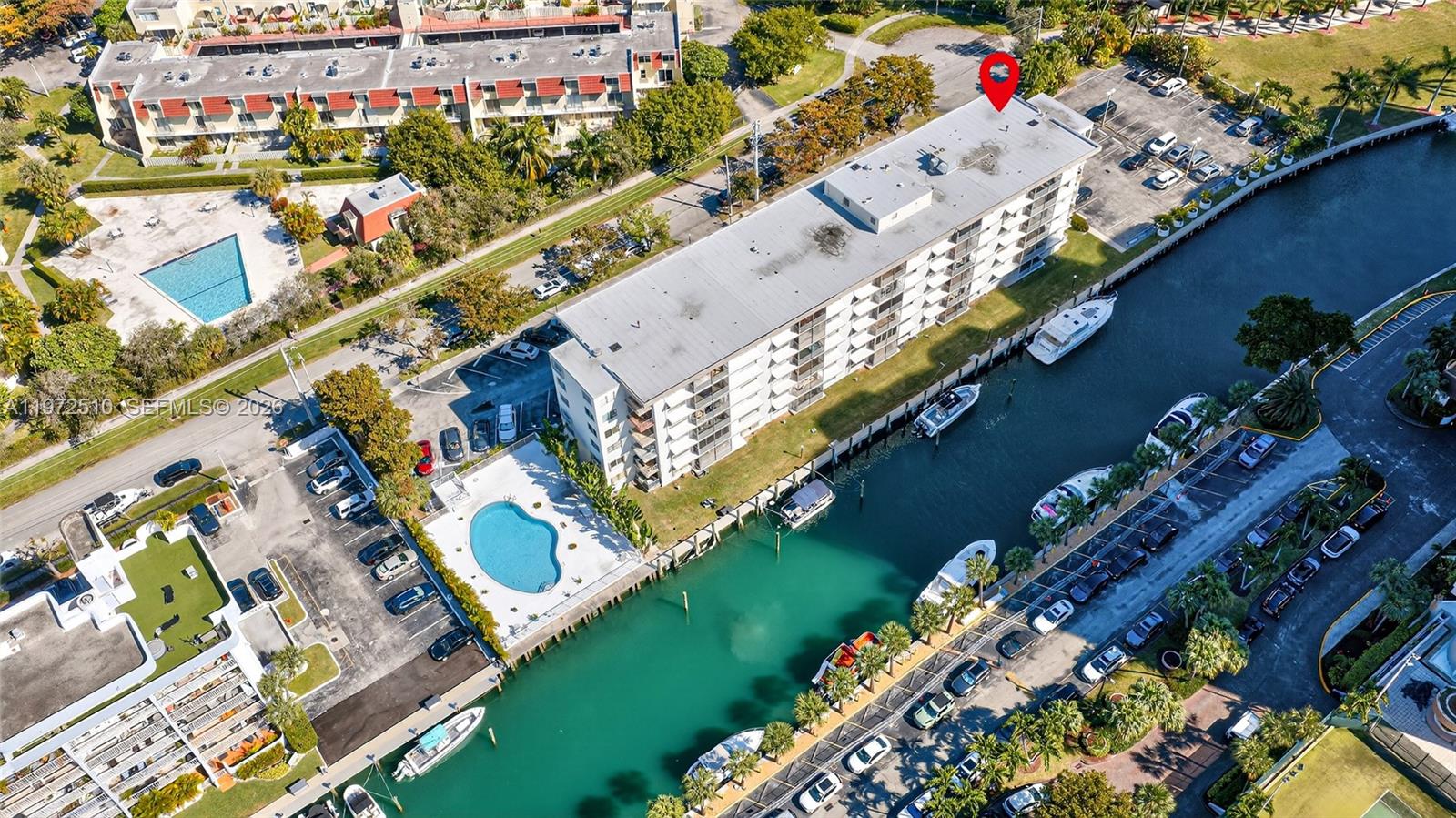 BAHIA VISTA CONDO - Residential