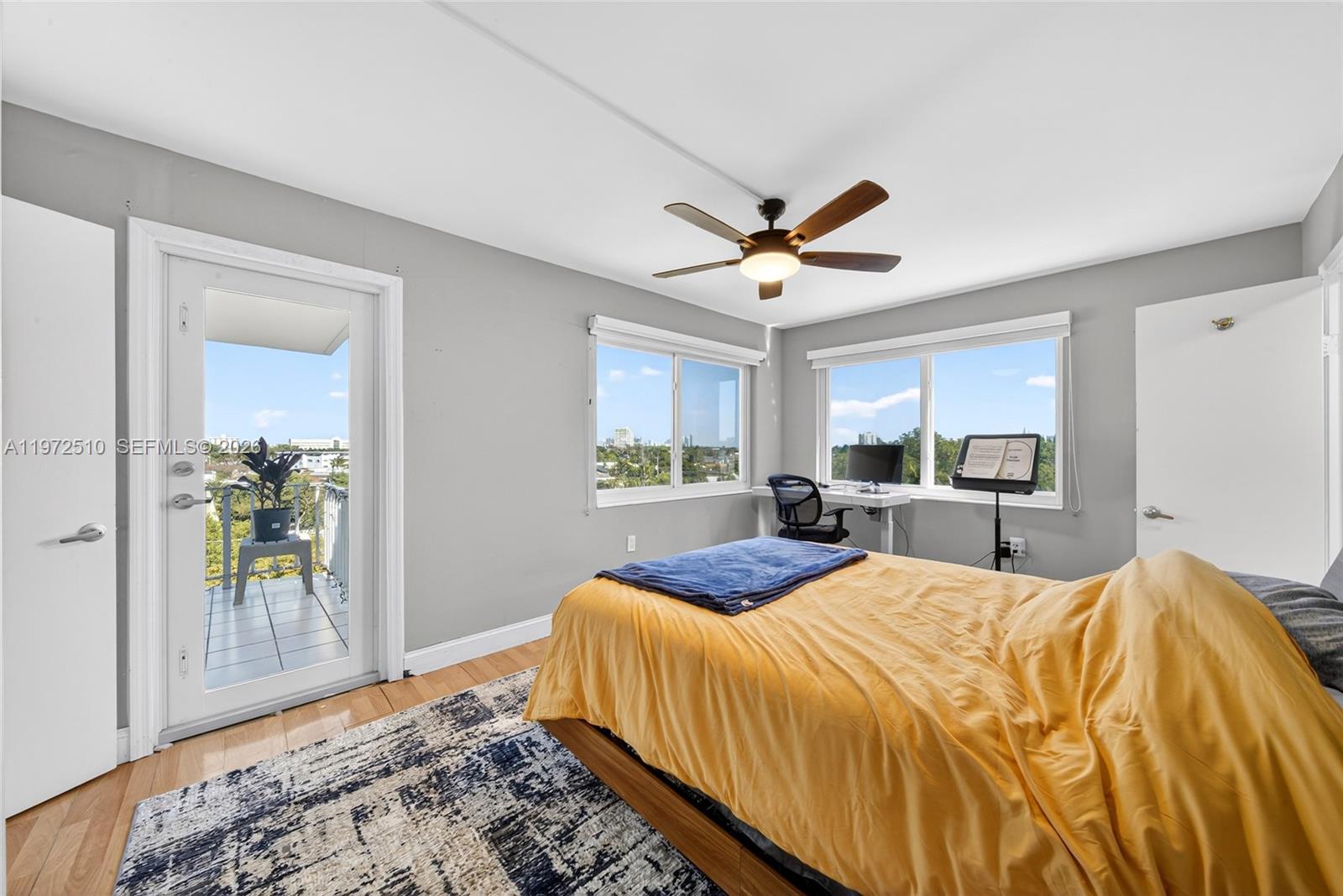 BAHIA VISTA CONDO - Residential