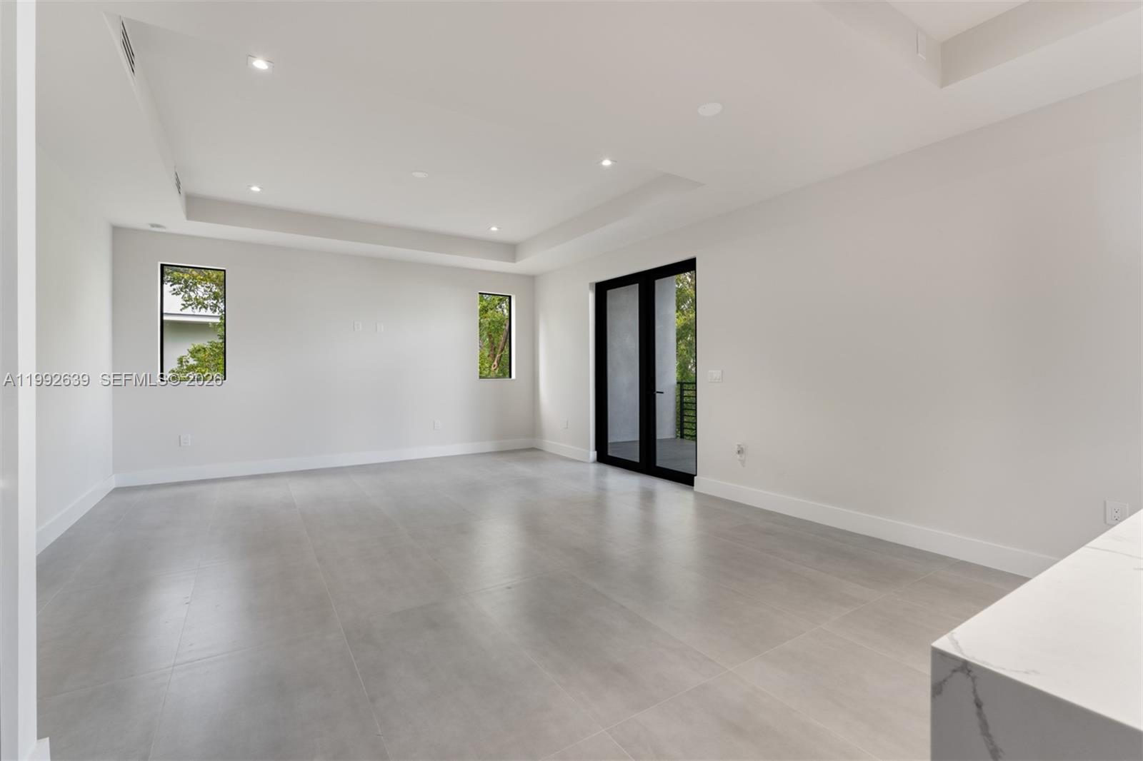 KEY LARGO BEACH - Residential