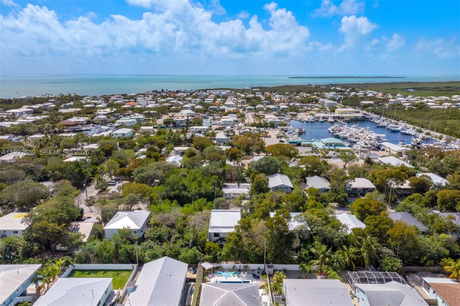 KEY LARGO BEACH - Residential