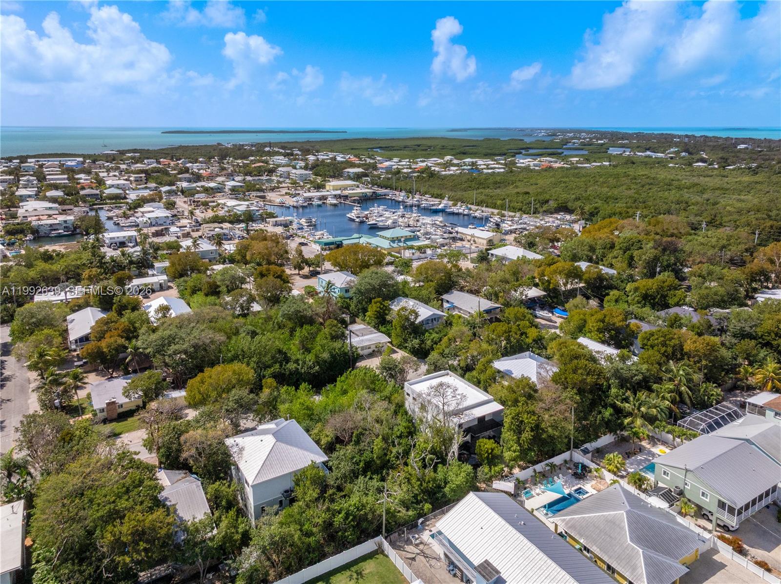 KEY LARGO BEACH - Residential