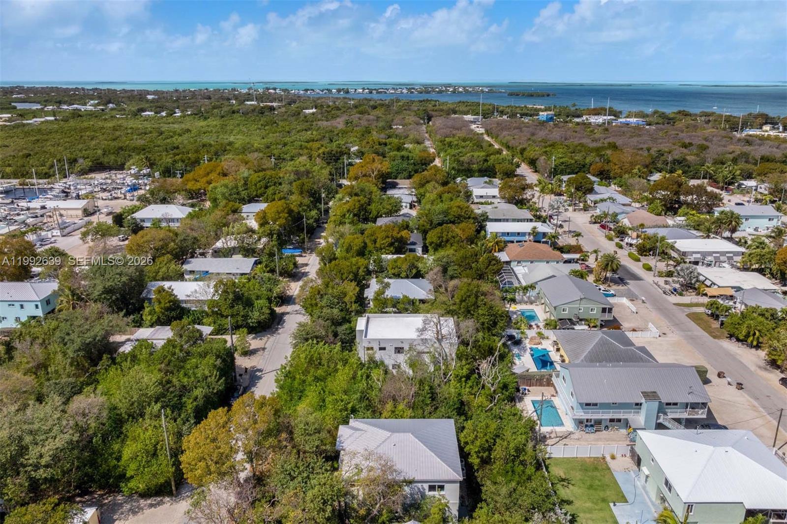 KEY LARGO BEACH - Residential