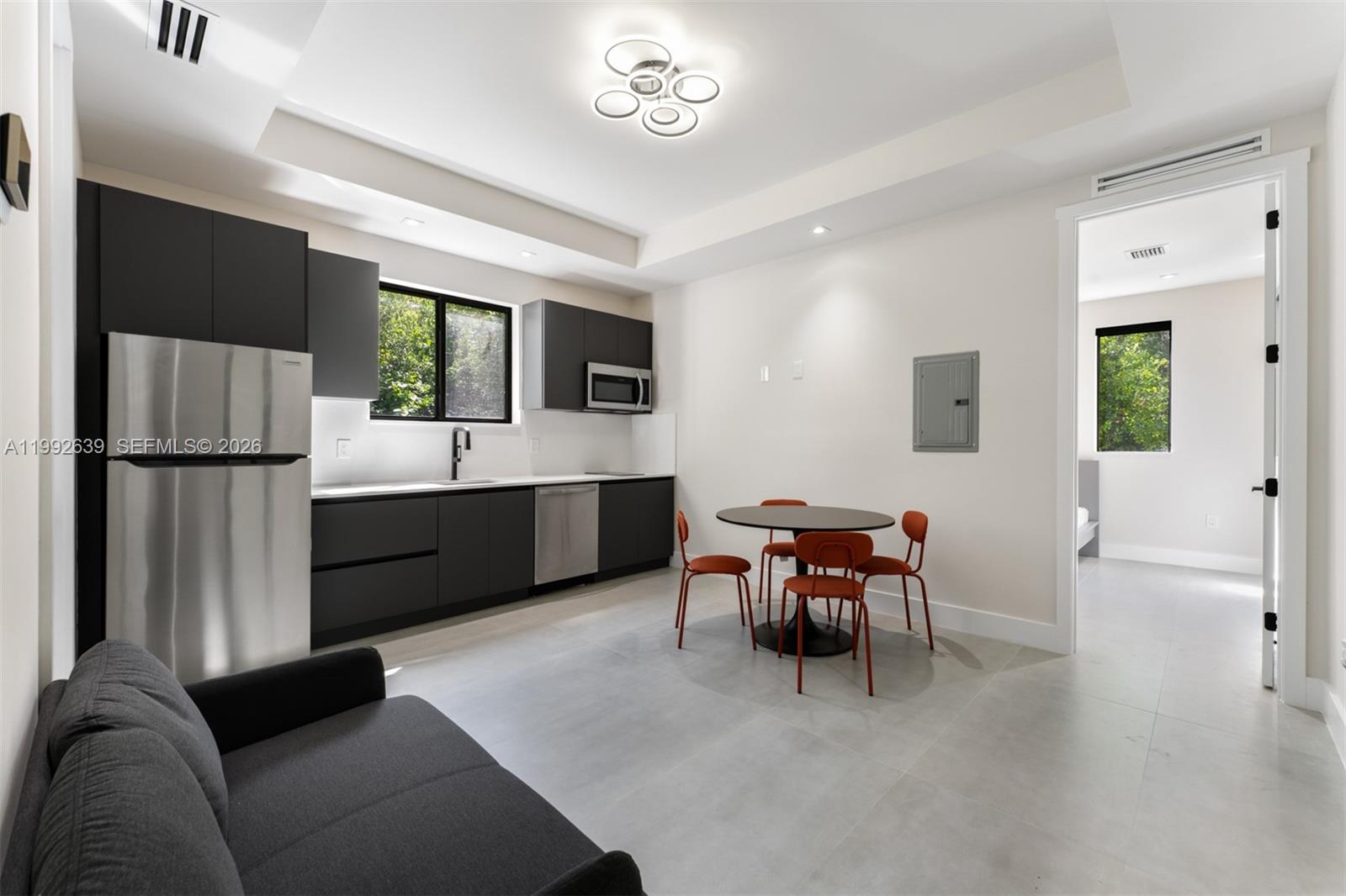 KEY LARGO BEACH - Residential