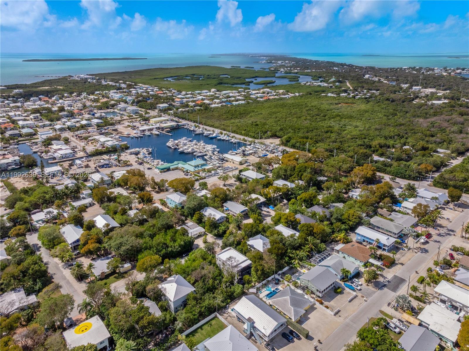 KEY LARGO BEACH - Residential
