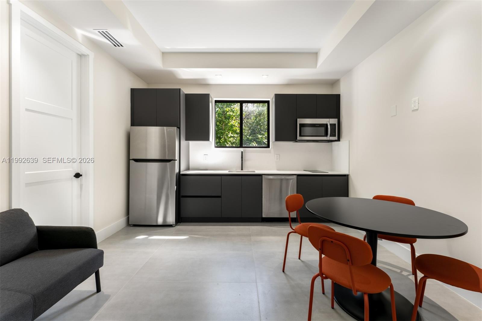 KEY LARGO BEACH - Residential