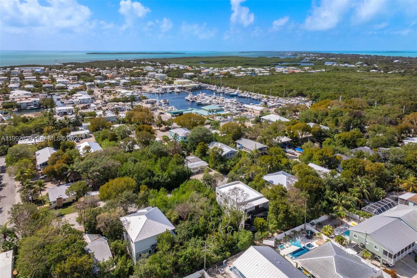 KEY LARGO BEACH - Residential