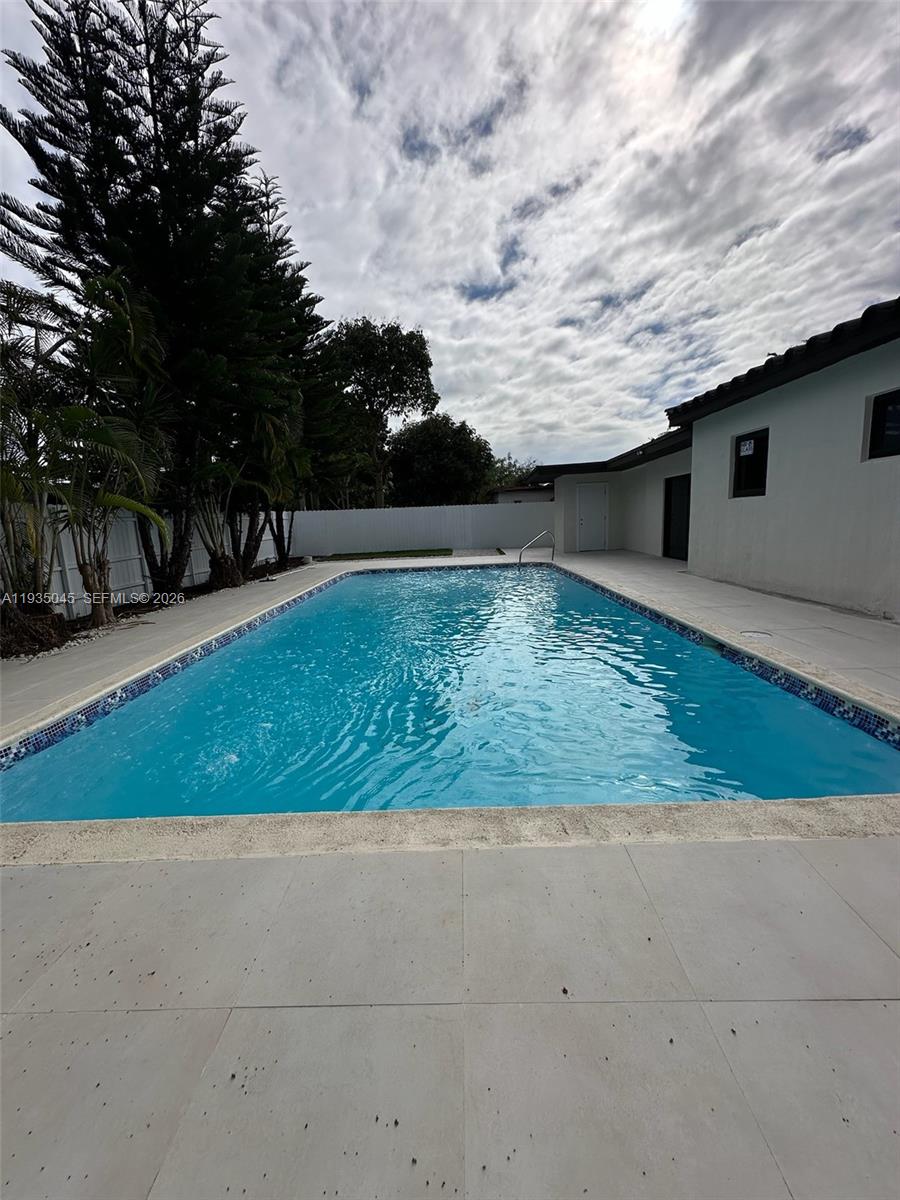 BREEZESWEPT HEIGHTS - Residential