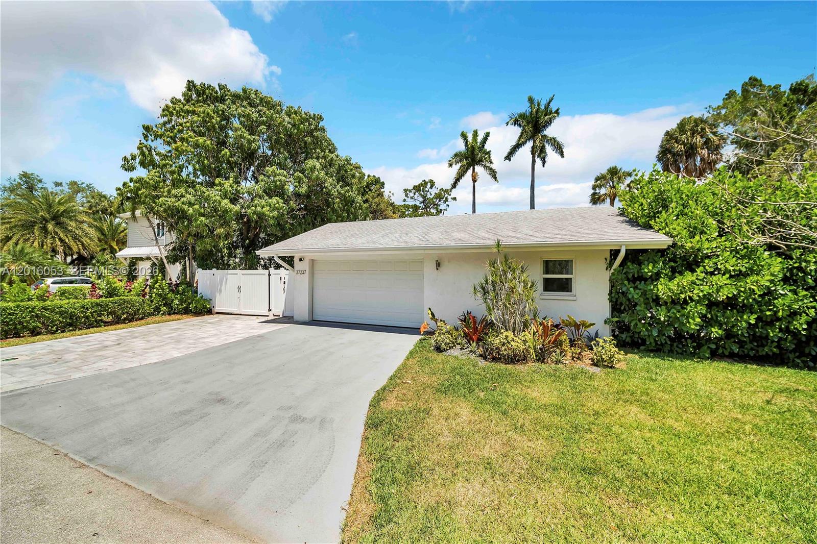 RIO VISTA UNRECORDED SUBDI - Residential