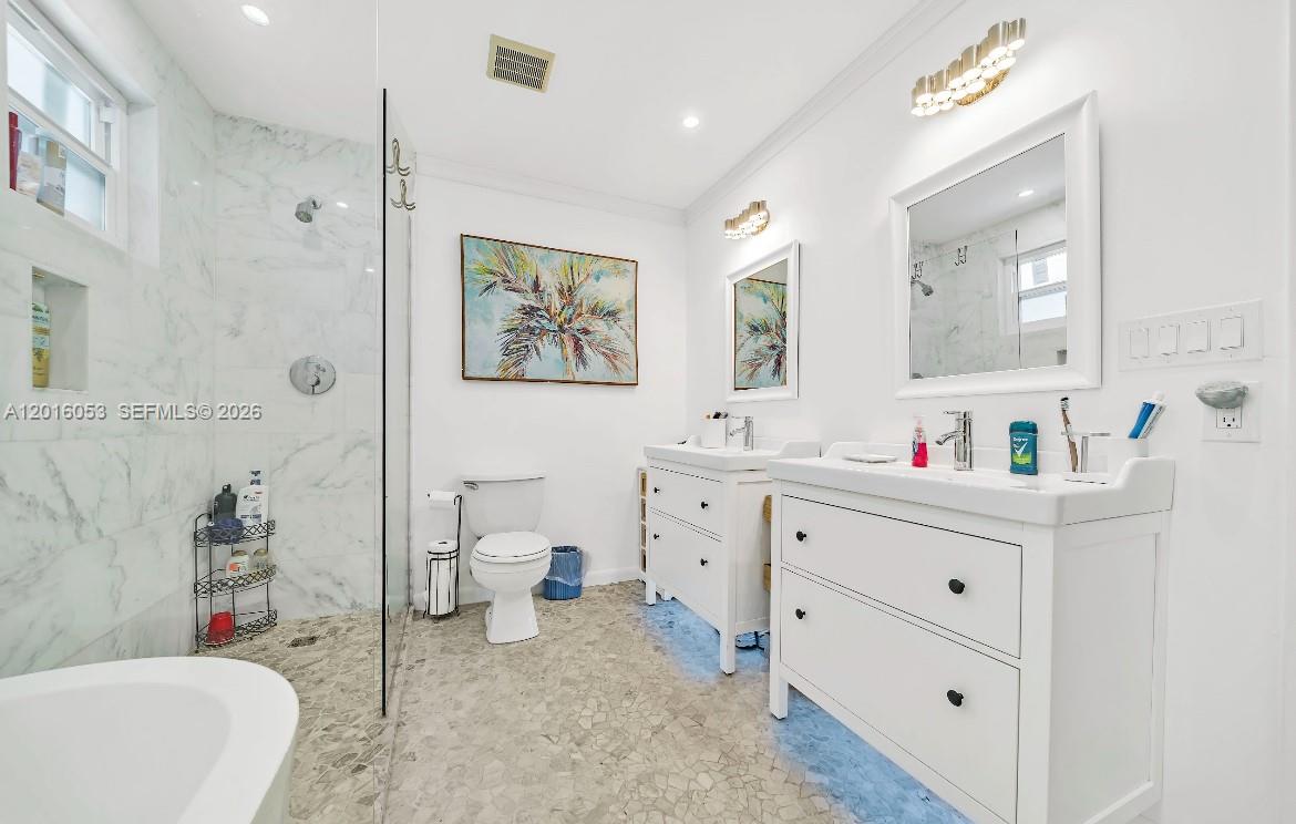RIO VISTA UNRECORDED SUBDI - Residential