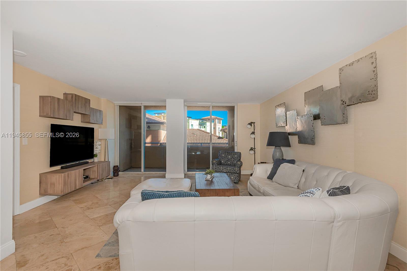 YACHT CLUB AT PORTOFINO - Residential