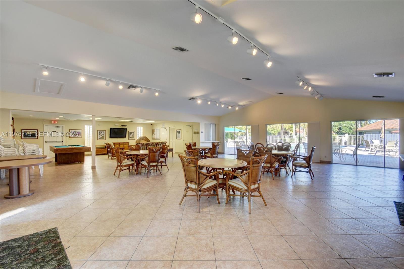 LA CASA 2 - Residential