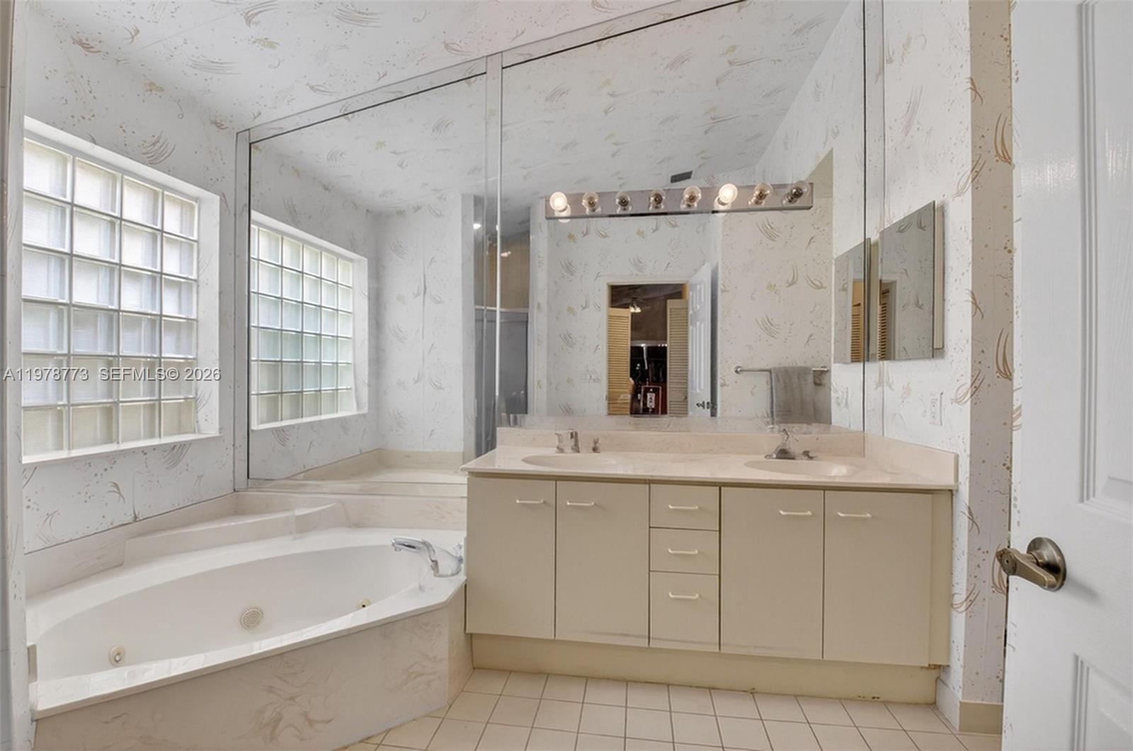 LA CASA 2 - Residential