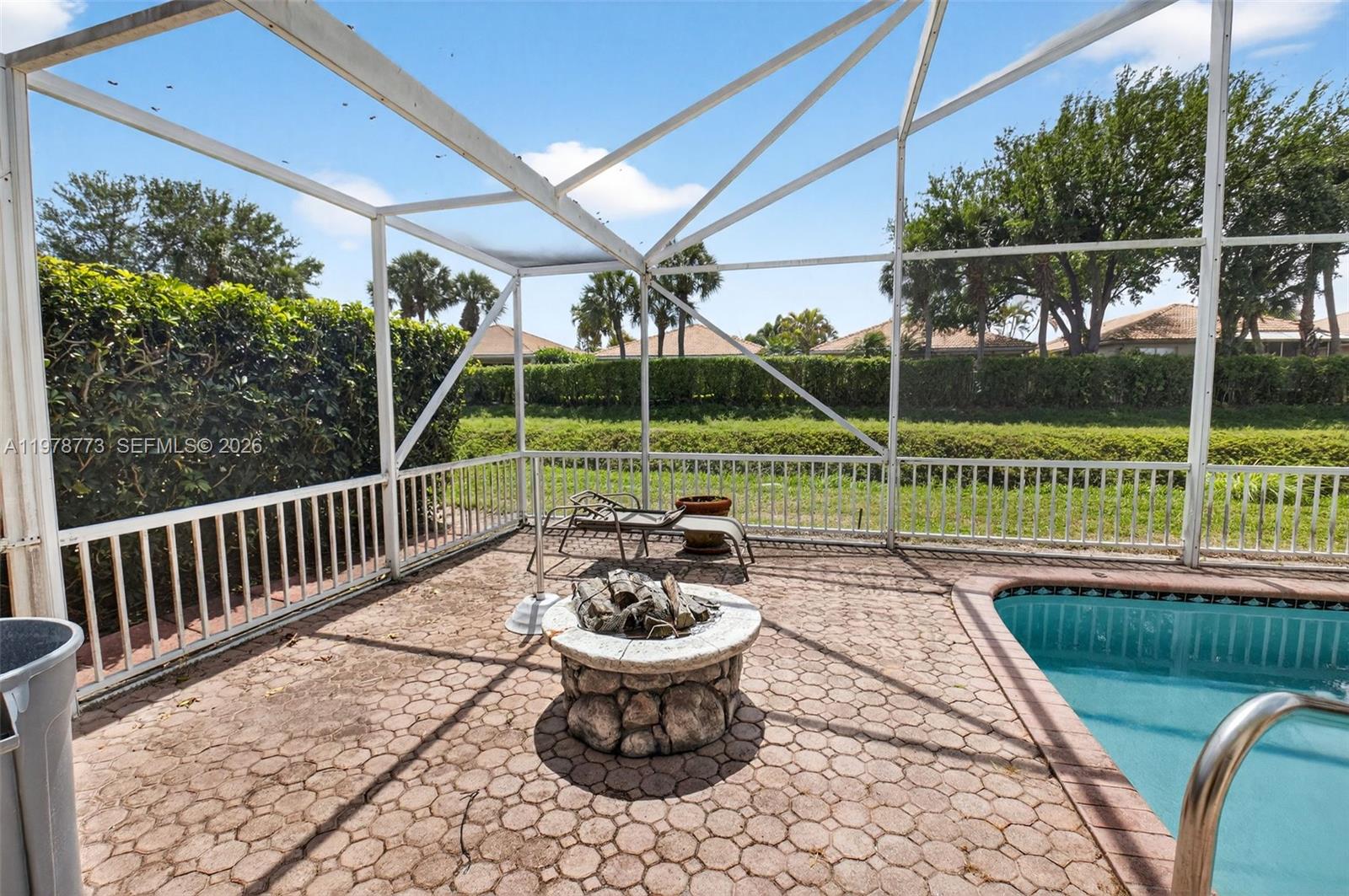 LA CASA 2 - Residential