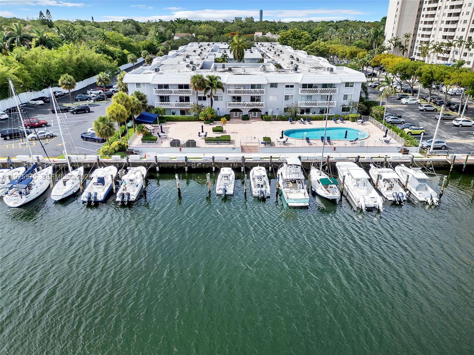 WATERS EDGE OF CORAL GABL - Residential