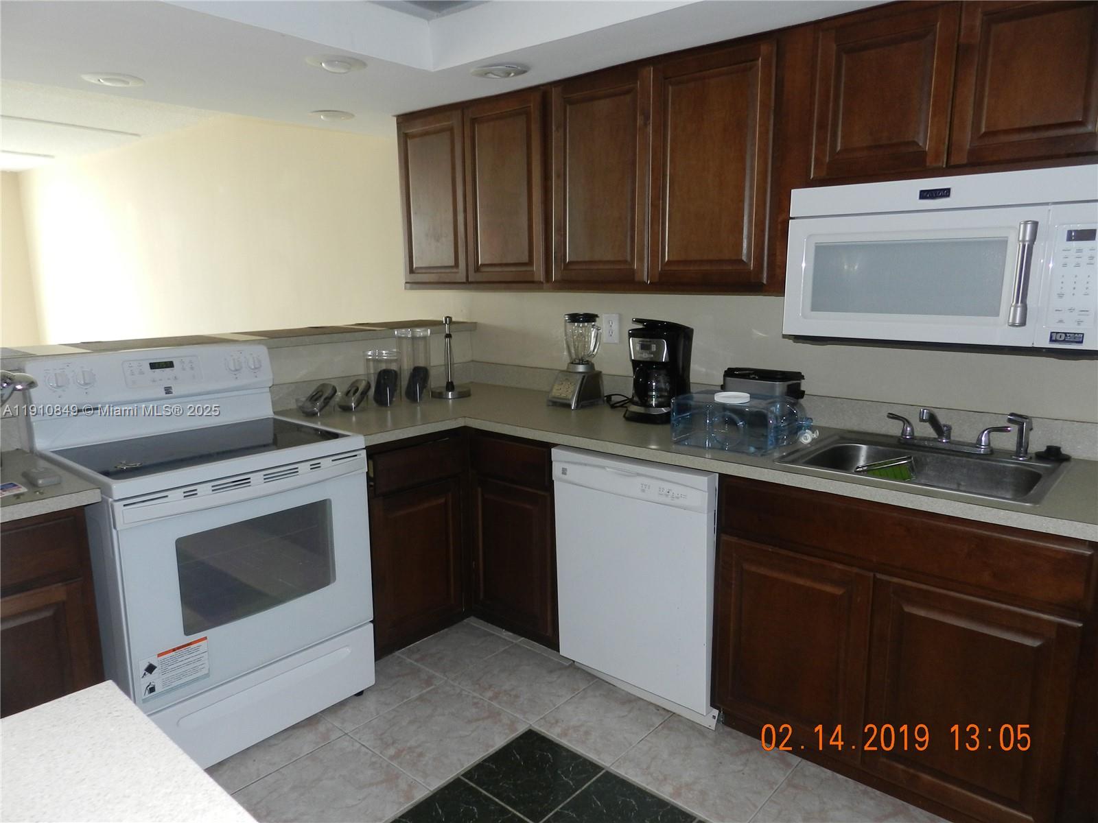 THREE HORIZONS NORTH COND - Residential Lease