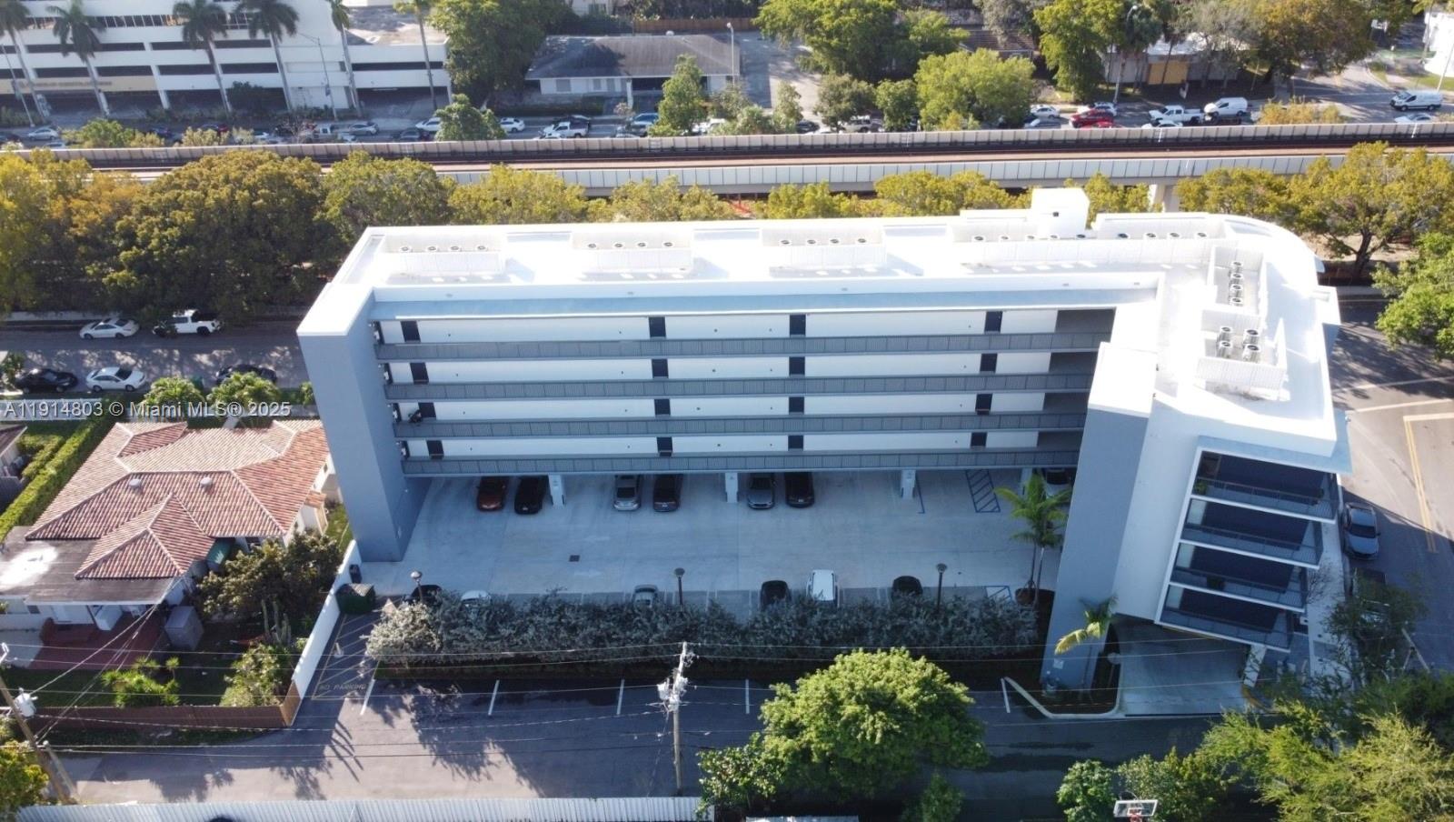 SILVER BLUFF EST SEC C - Residential Lease