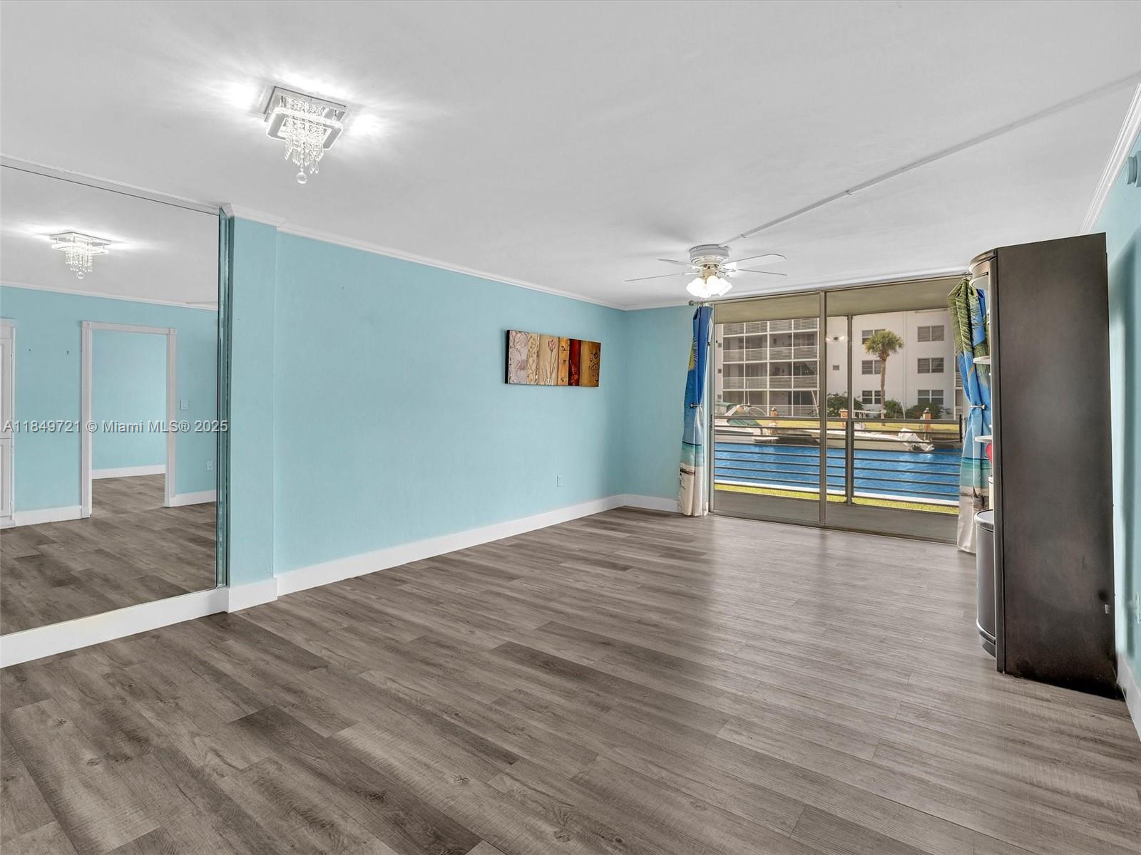 EDEN ISLES CONDO # 4 - Residential