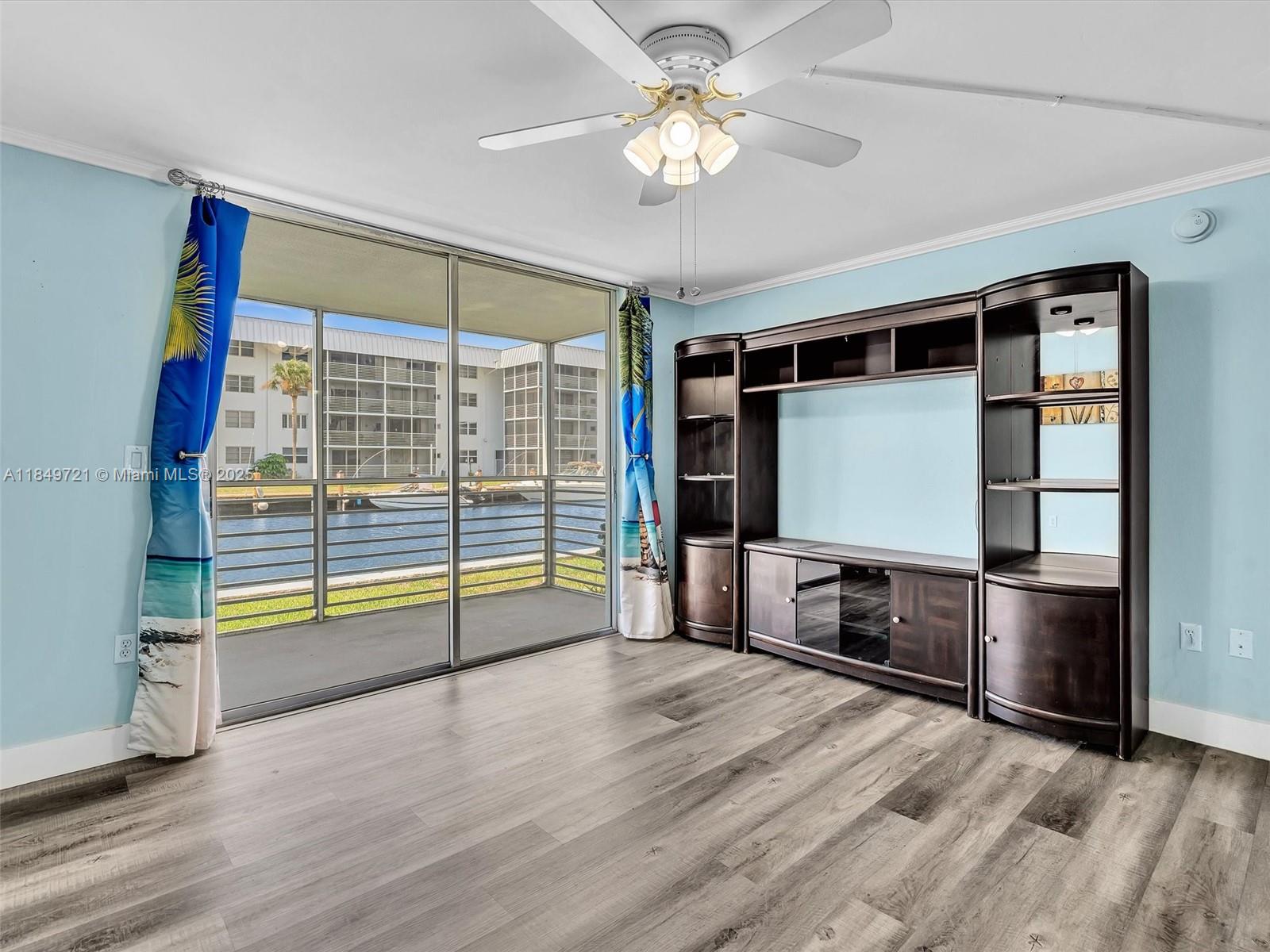 EDEN ISLES CONDO # 4 - Residential