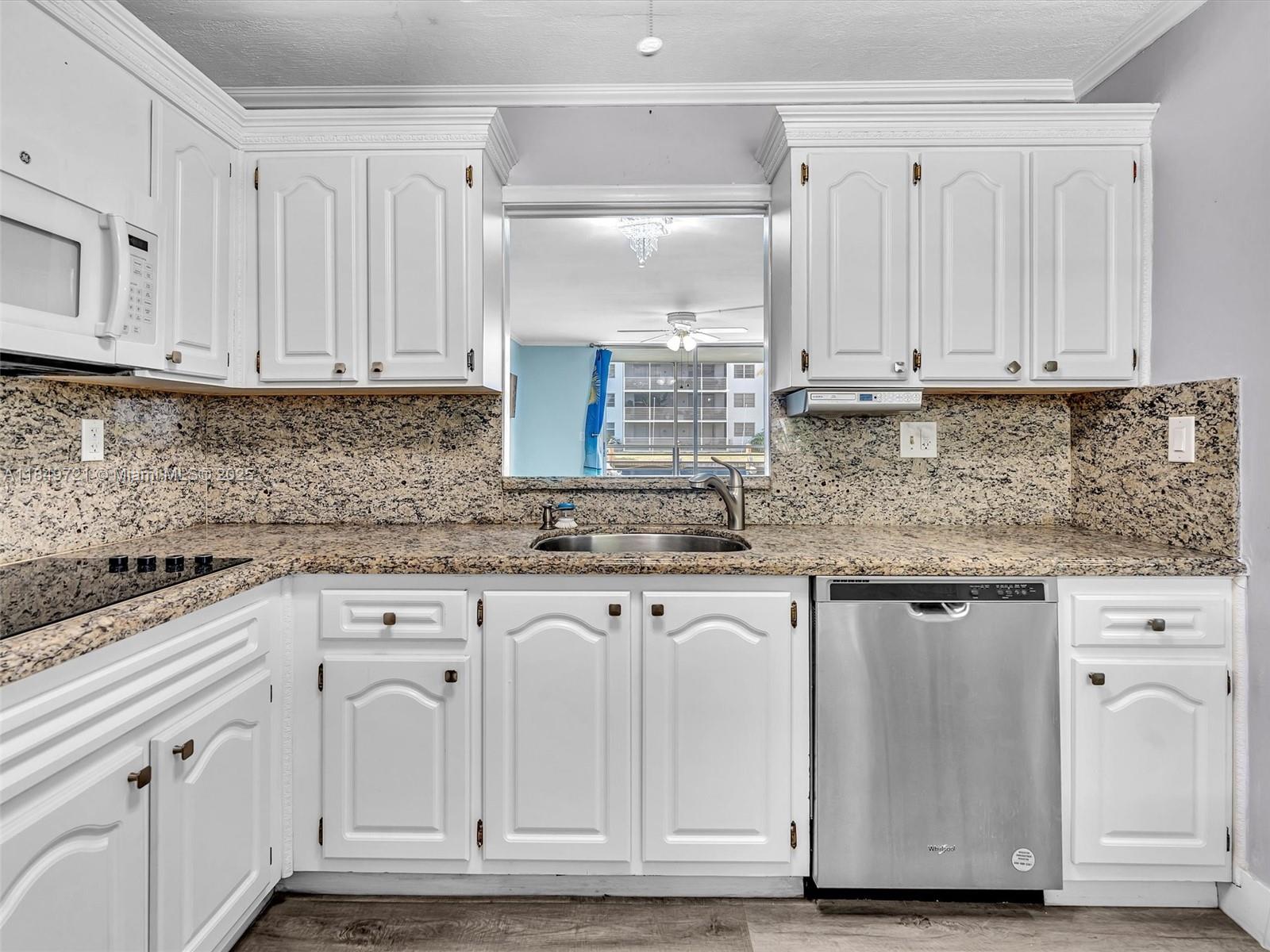 EDEN ISLES CONDO # 4 - Residential