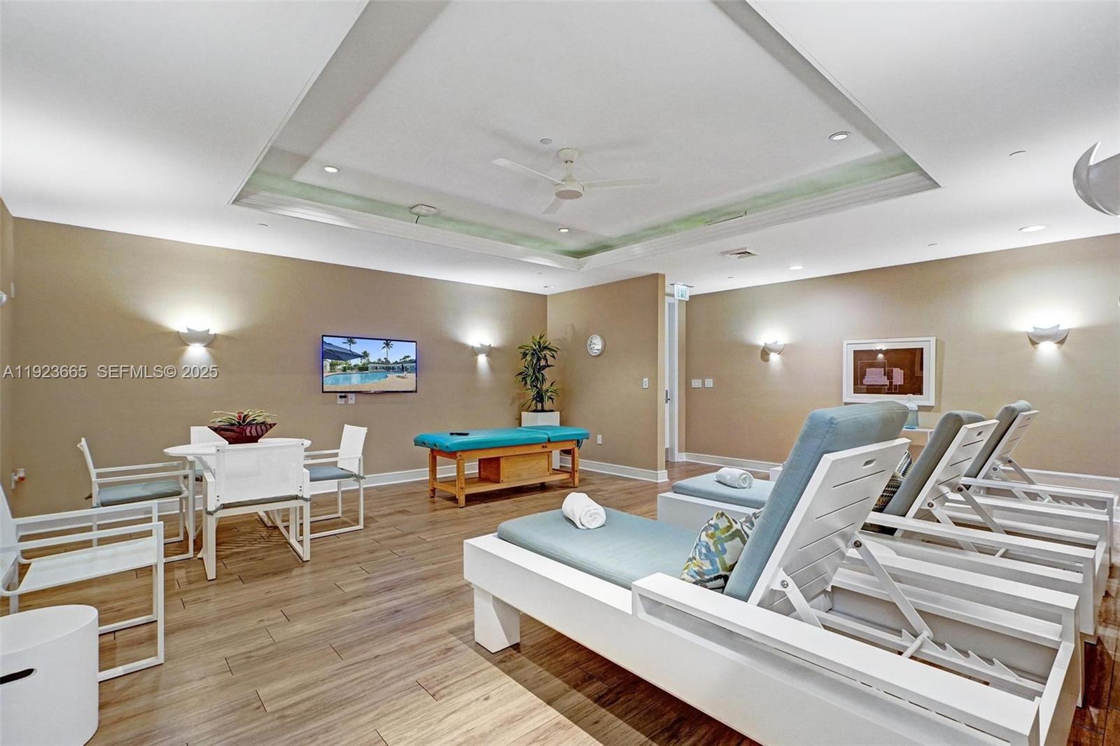 THE PALACE AT BAL HARBOUR - Residential Lease