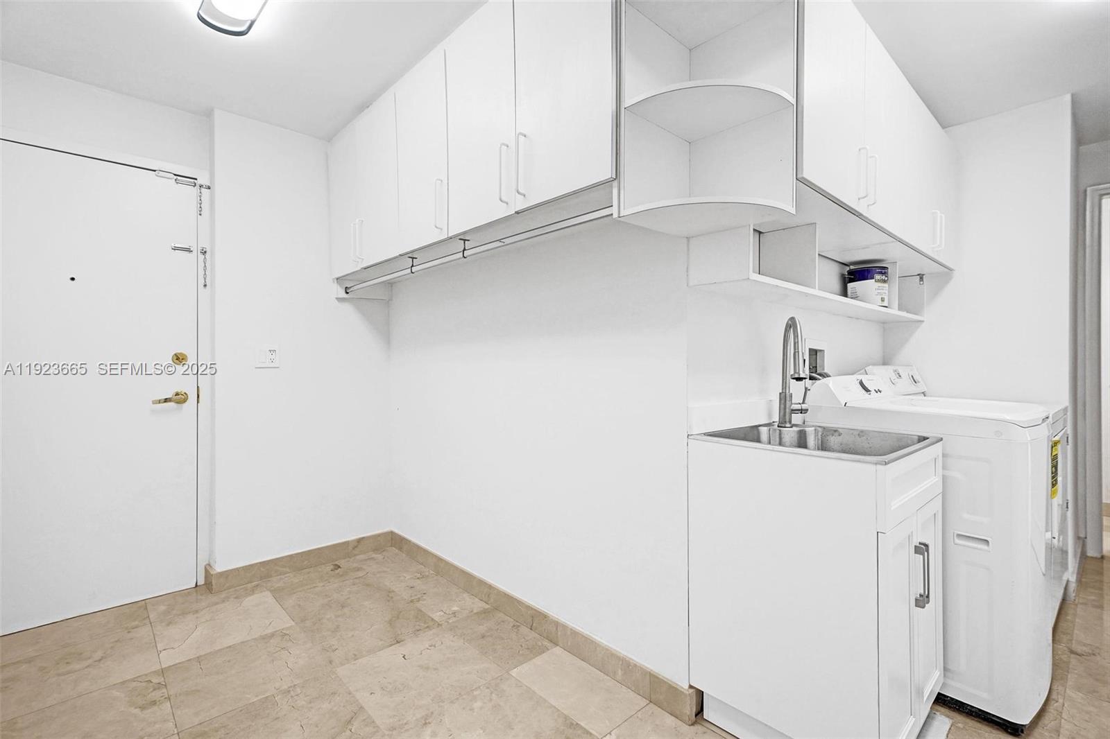 THE PALACE AT BAL HARBOUR - Residential Lease