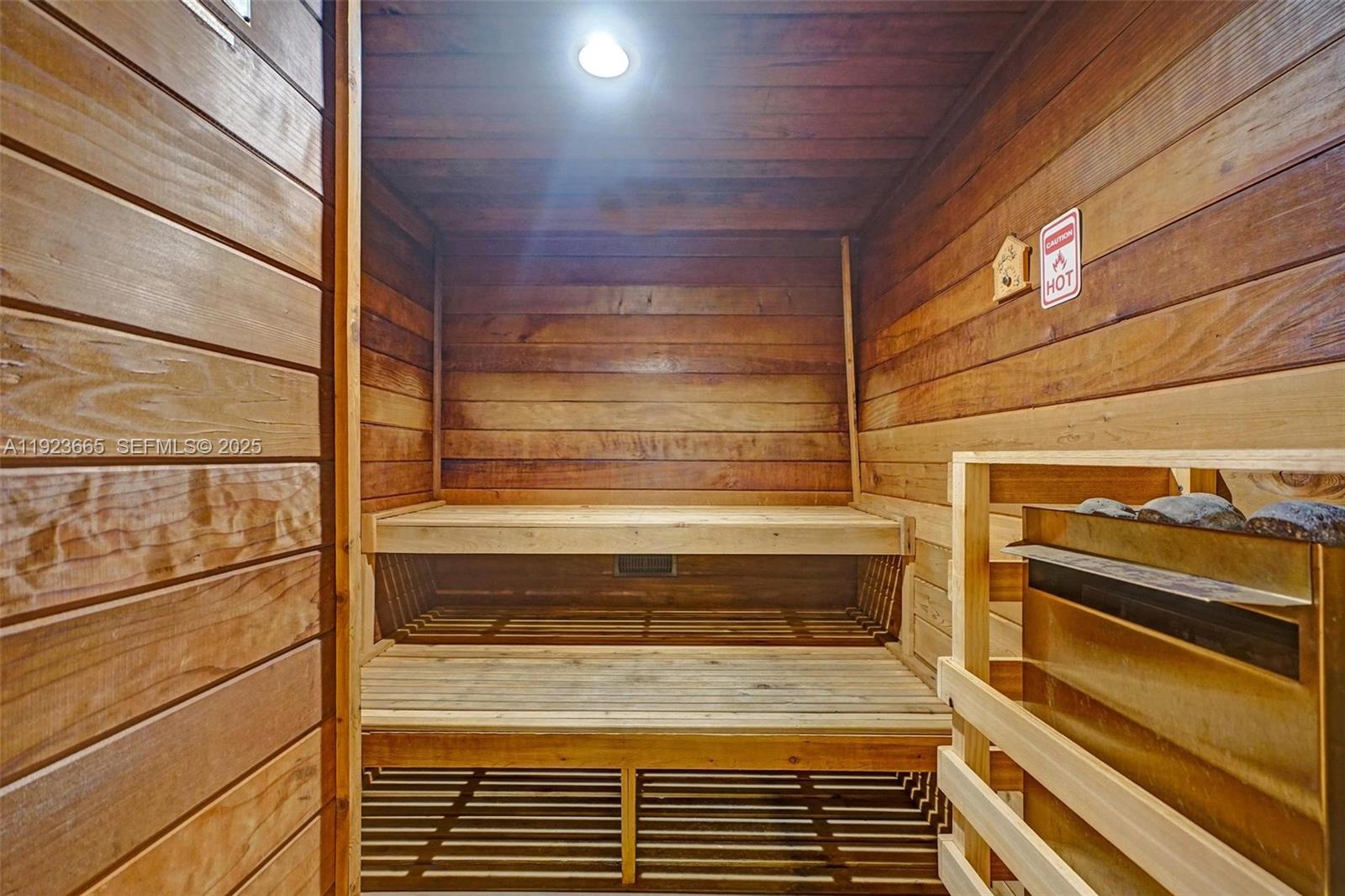 THE PALACE AT BAL HARBOUR - Residential Lease