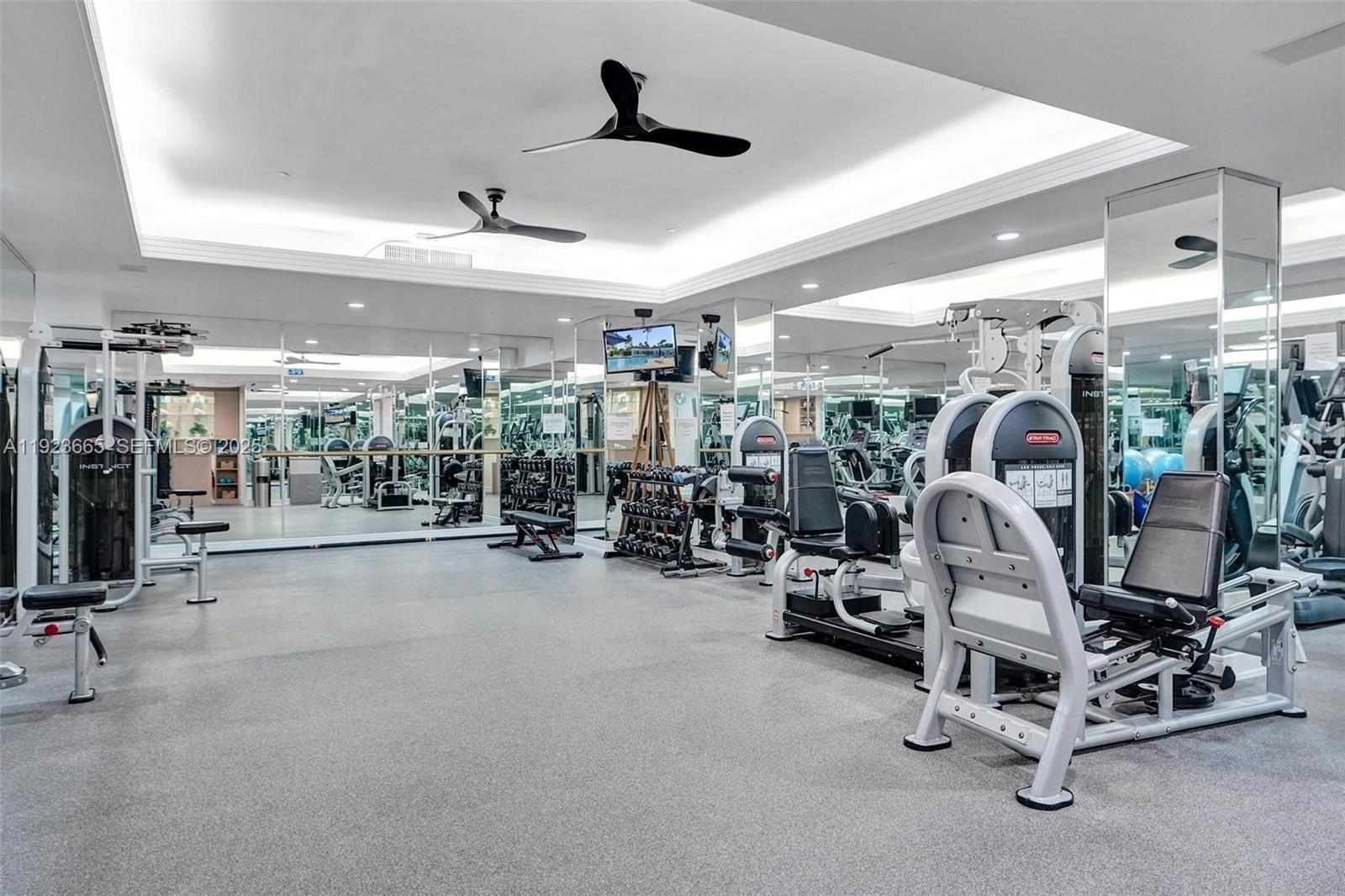 THE PALACE AT BAL HARBOUR - Residential Lease