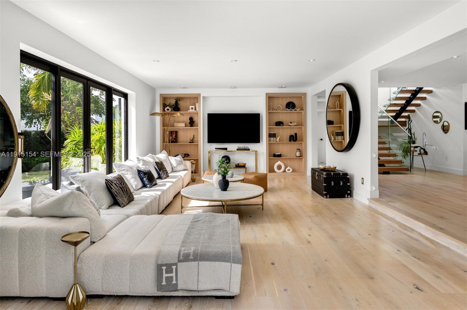 LAKE VIEW HEIGHTS SUB - Residential