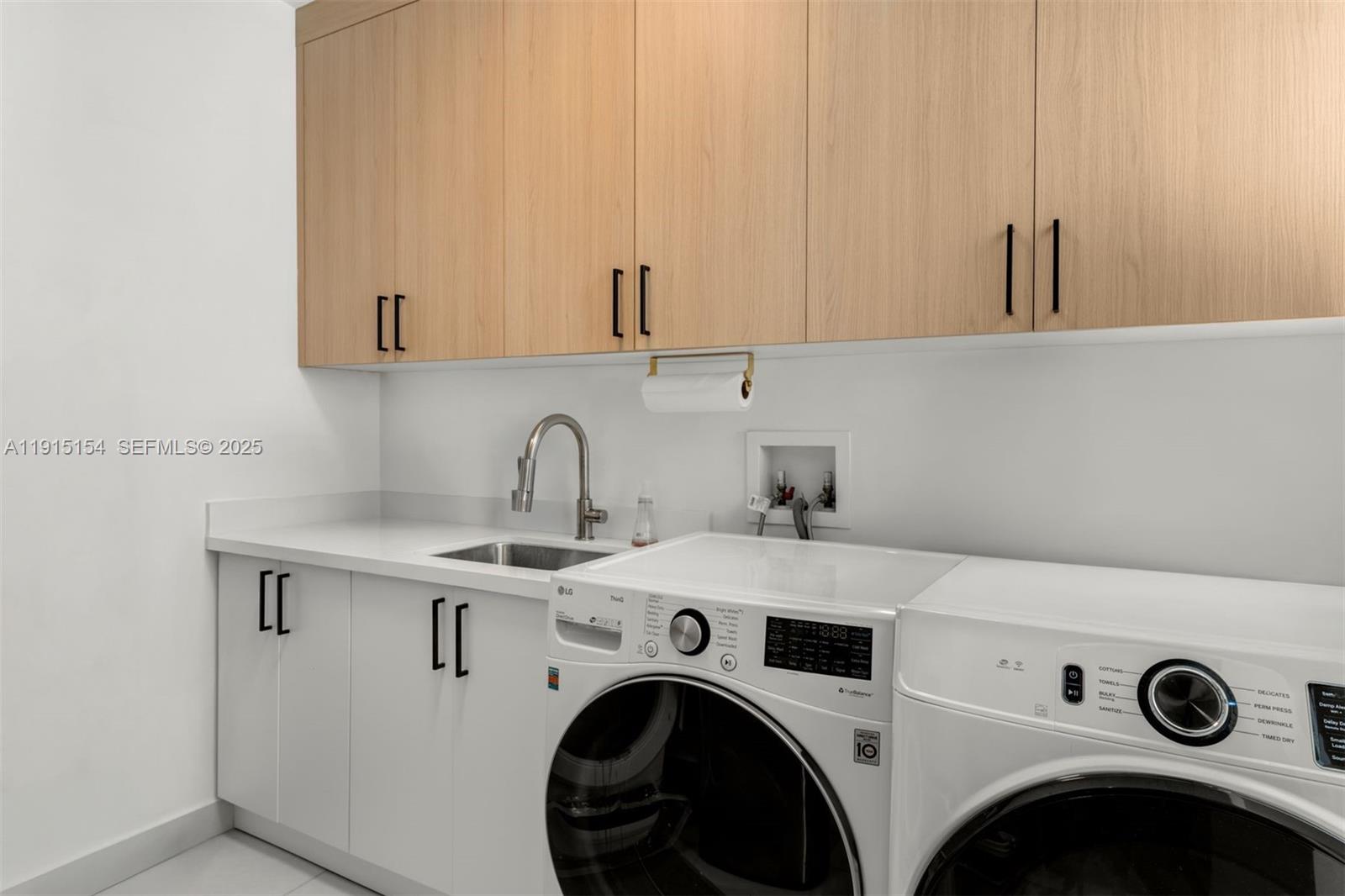 LAKE VIEW HEIGHTS SUB - Residential