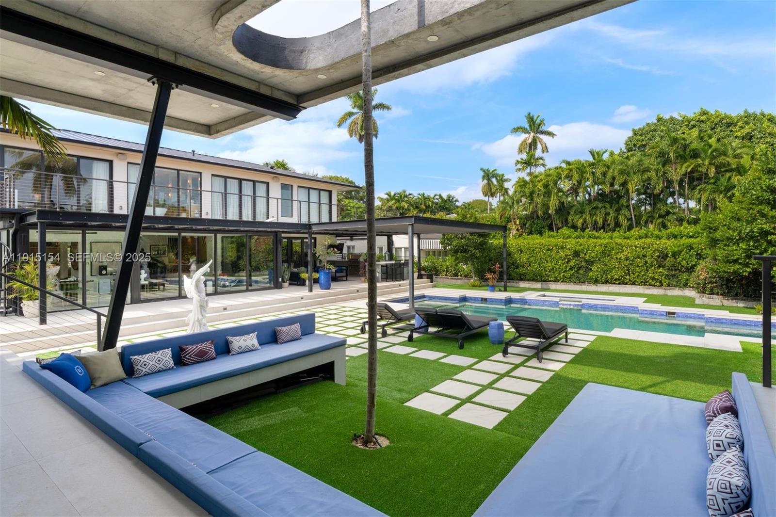 LAKE VIEW HEIGHTS SUB - Residential