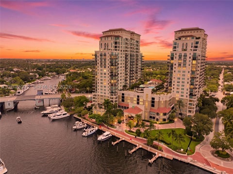 Photo of 610 W Las Olas Blvd #1912N, Fort Lauderdale, FL 33312 (MLS # A12042092)