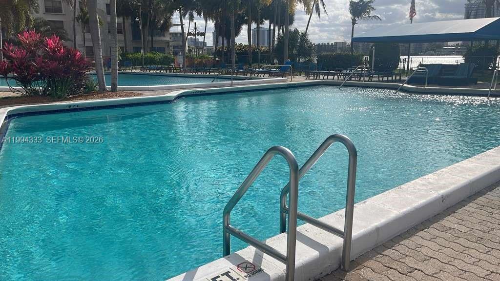 TOWER AT BISCAYNE COVE CO - Residential