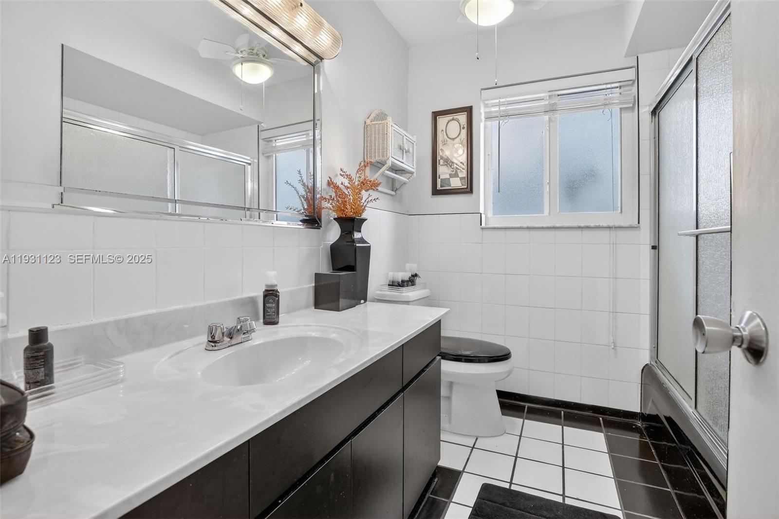 PASADENA LAKES - Residential