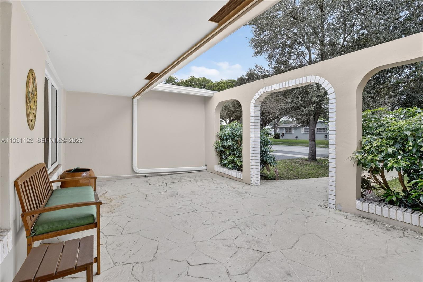 PASADENA LAKES - Residential