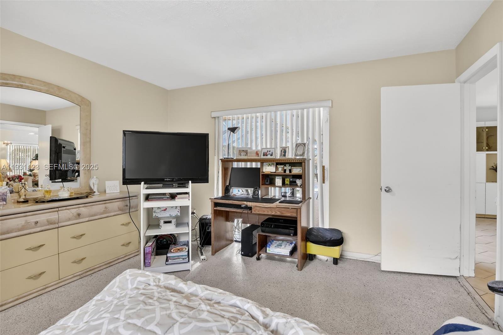 PASADENA LAKES - Residential